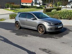 Grå Begagnad 2016 VW Golf VII Halvkombi | 149 900 kr (Lite dyr)
