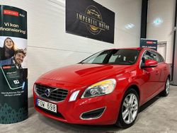 Röd Begagnad 2013 Volvo V60 Momentum Kombi | 99 000 kr (Bra pris)