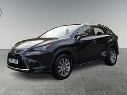 Svart Begagnad 2018 Lexus NX300h SUV | 269 000 kr (Marknadspris)