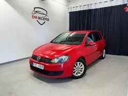 Röd Begagnad 2010 VW Golf VI Halvkombi | 34 900 kr (Marknadspris)