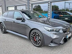Grå Begagnad 2025 BMW M5 Shadowline Kombi | 1 599 900 kr