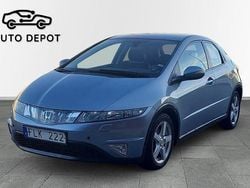 Ljusblå Begagnad 2007 Honda Civic Sport Halvkombi | 64 900 kr (Marknadspris)