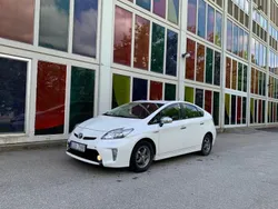 Vit Begagnad 2012 Toyota Prius Executive Halvkombi | 199 900 kr