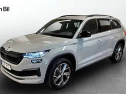 Grå Begagnad 2022 Skoda Kodiaq SportLine SUV | 419 900 kr (Lite dyr)
