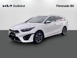 Vit Begagnad 2021 Kia Ceed Sportswagon Advance Kombi | 235 000 kr (Marknadspris)
