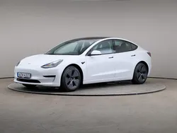 Vit Begagnad 2021 Tesla Model 3 Long Range AWD Sedan | 319 000 kr (Lite dyr)
