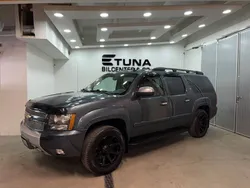Mörkblå (blå) Begagnad 2008 Chevrolet Suburban SUV | 169 900 kr