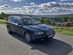 Begagnad 2004 Volvo V70 Kombi | 29 000 kr (Bra pris)