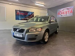 Ljusblå Begagnad 2009 Volvo V50 Kinetic Kombi | 44 900 kr (Marknadspris)