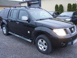 Svart Begagnad 2013 Nissan Navara Pickup | 129 900 kr (Marknadspris)