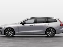 Silver Ny 2025 Volvo V60 Plus Kombi | 569 400 kr (Dyr)