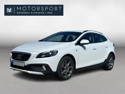 Vit Begagnad 2015 Volvo V40 CC Ocean Race Kombi | 169 900 kr (Marknadspris)