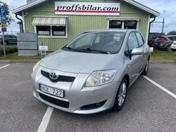Silver Begagnad 2009 Toyota Auris Halvkombi | 59 900 kr (Marknadspris)