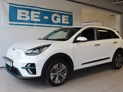 Vit Begagnad 2018 Kia e-Niro Advance SUV | 169 900 kr