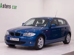 Blå Begagnad 2004 BMW 120 Advantage Halvkombi | 54 900 kr (Marknadspris)