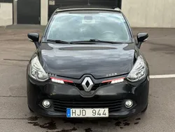 Svart Begagnad 2012 Renault Clio IV Halvkombi | 45 000 kr (Marknadspris)