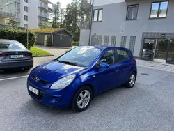 Blå Begagnad 2009 Hyundai i20 Select Halvkombi | 36 900 kr (Bra pris)