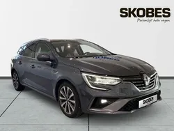 Grå Begagnad 2021 Renault Mégane IV R.S. Kombi | 194 900 kr (Marknadspris)