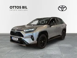 Grå Begagnad 2023 Toyota RAV4 Hybrid Style SUV | 424 900 kr (Bra pris)