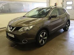 Brun Begagnad 2017 Nissan Qashqai 360º SUV | 154 000 kr (Marknadspris)