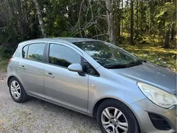 Grå Begagnad 2012 Opel Corsa Enjoy Halvkombi | 23 000 kr (Marknadspris)