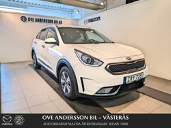Vit Begagnad 2018 Kia Niro Advance SUV | 224 900 kr (Lite dyr)