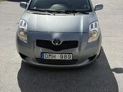 Grå Begagnad 2006 Toyota Yaris Halvkombi | 29 000 kr (Marknadspris)