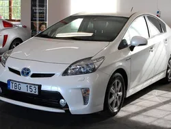 Vit Begagnad 2011 Toyota Prius Halvkombi | 144 900 kr