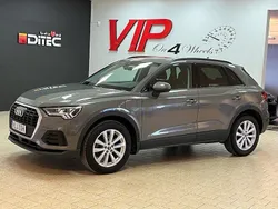 Grå Begagnad 2023 Audi Q3 SUV | 424 800 kr (Lite dyr)