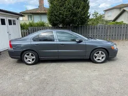 Grå Begagnad 2007 Volvo S60 Momentum Sedan | 32 500 kr (Marknadspris)