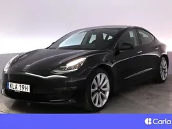 Svart Begagnad 2020 Tesla Model 3 Long Range Sedan | 261 900 kr (Bra pris)