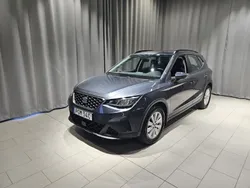 Mörkgrå (grå) Begagnad 2023 Seat Arona SUV | 219 900 kr (Lite dyr)
