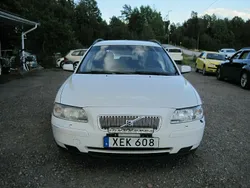 Vit Begagnad 2006 Volvo V70 Kinetic Kombi | 18 500 kr (Bra pris)