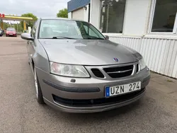 Ljusgrå (grå) Begagnad 2004 Saab 9-3 Vector Sedan | 29 900 kr (Marknadspris)