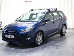 Blå Begagnad 2013 Ford Focus Titanium Kombi | 69 900 kr (Marknadspris)