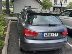 Grå Begagnad 2014 Audi A1 Sportback Sport Halvkombi | 95 000 kr (Superpris)