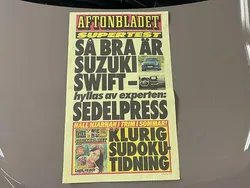 Caravan ivory Ny 2025 Suzuki Swift Halvkombi | 266 400 kr (Marknadspris)