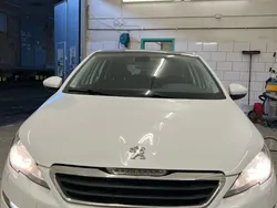 Vit Begagnad 2015 Peugeot 308 Active Kombi | 59 000 kr (Marknadspris)