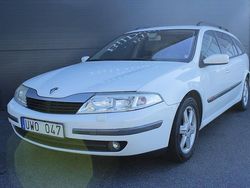 Vit Begagnad 2004 Renault Laguna GrandTour Expression Kombi | 22 500 kr (Marknadspris)
