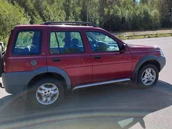 Röd Begagnad 2001 Land Rover Freelander SUV | 10 000 kr