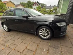 Svart Begagnad 2016 Audi A3 Sportback Attraction Halvkombi | 155 000 kr (Bra pris)
