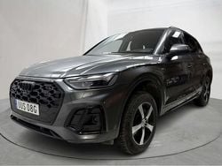 Grå Begagnad 2023 Audi Q5 Proline SUV | 445 000 kr (Marknadspris)
