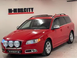 Röd Begagnad 2012 Volvo V70 Momentum Kombi | 72 900 kr (Marknadspris)