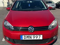 Röd Begagnad 2011 VW Golf VI Halvkombi | 59 000 kr (Bra pris)