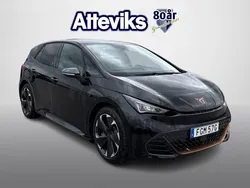Svart Ny 2025 Cupra Born e-Boost Halvkombi | 394 000 kr (Marknadspris)
