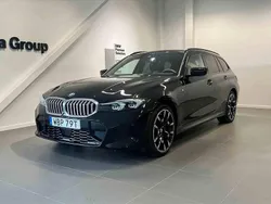 Svart Begagnad 2025 BMW 330e Kombi | 589 000 kr
