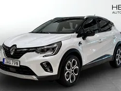 Vit (white) Begagnad 2022 Renault Captur Intens SUV | 228 800 kr (Marknadspris)