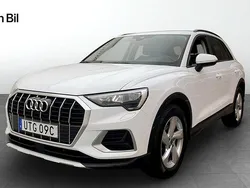 Vit Begagnad 2024 Audi Q3 Advanced SUV | 359 000 kr (Lite dyr)
