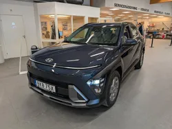 Ny 2024 Hyundai Kona Essential SUV | 310 400 kr (Marknadspris)