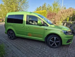 Grön Begagnad 2016 VW Caddy Minibuss | 120 000 kr (Marknadspris)